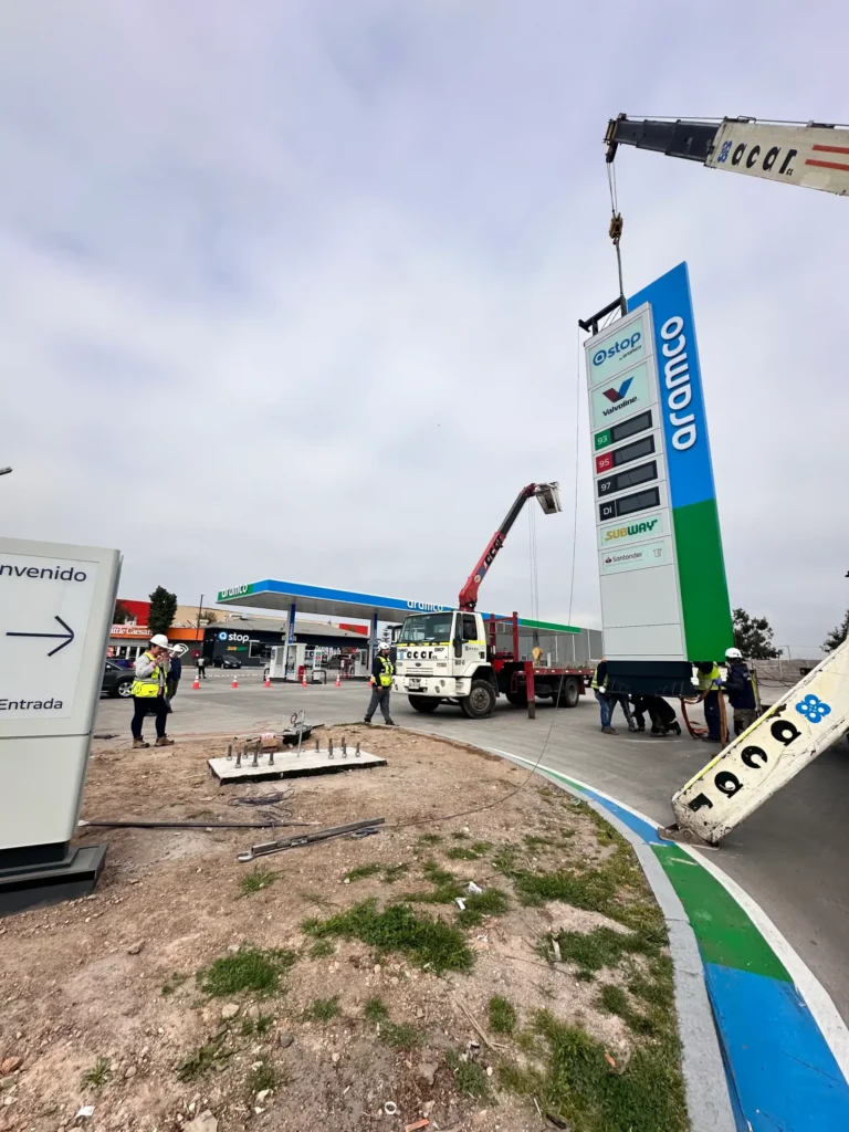 implementación de 15 locales con la nueva imagen Aramco